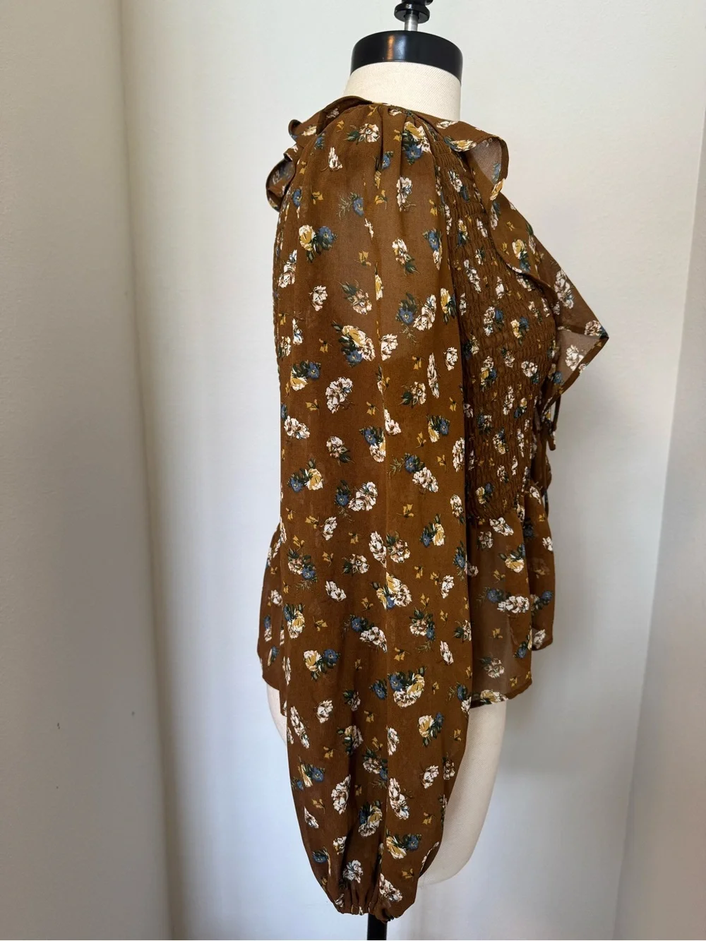 ASTR the Label Brown Ditsy Floral Ruffle Long Sleeve Smocked Top